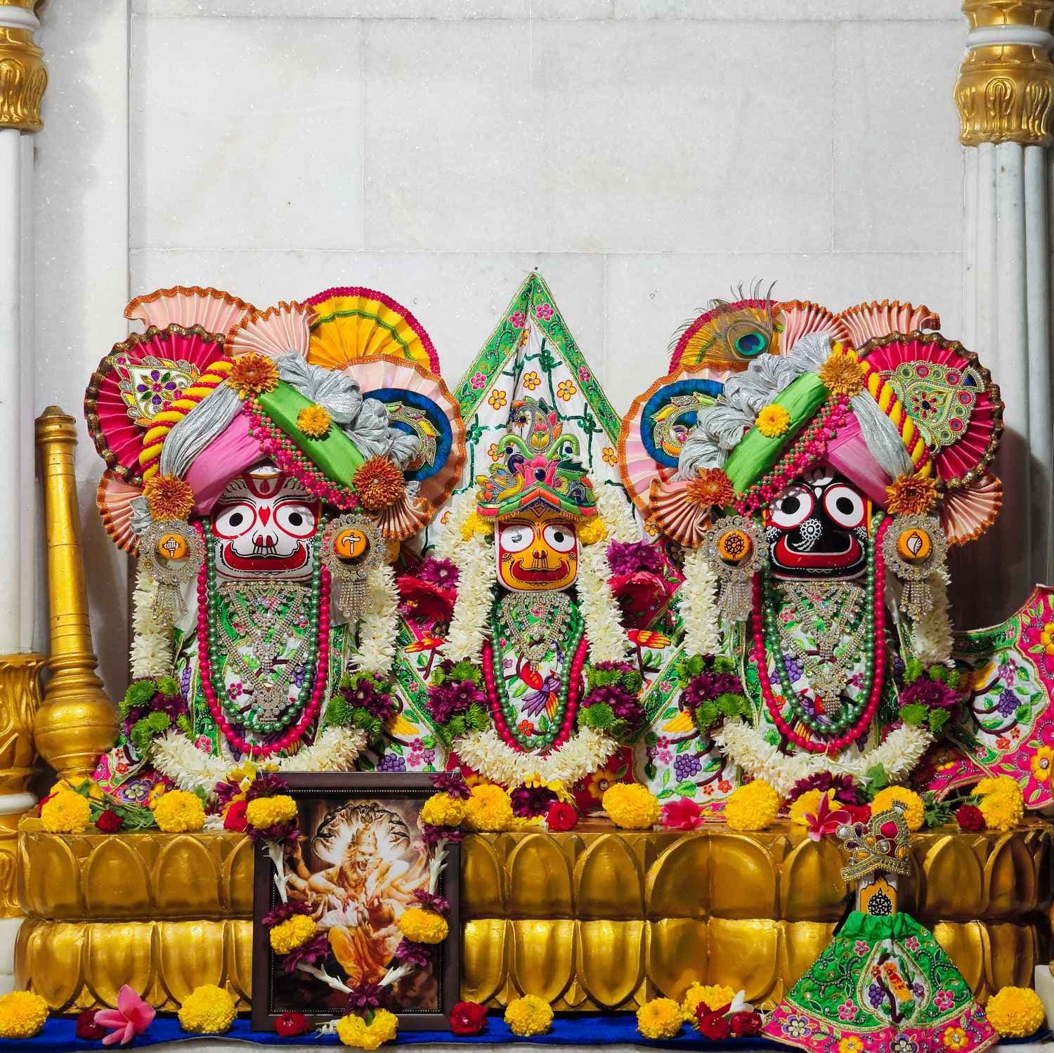 Sringar Darshan photo 4 of 12 — 22 May 2025