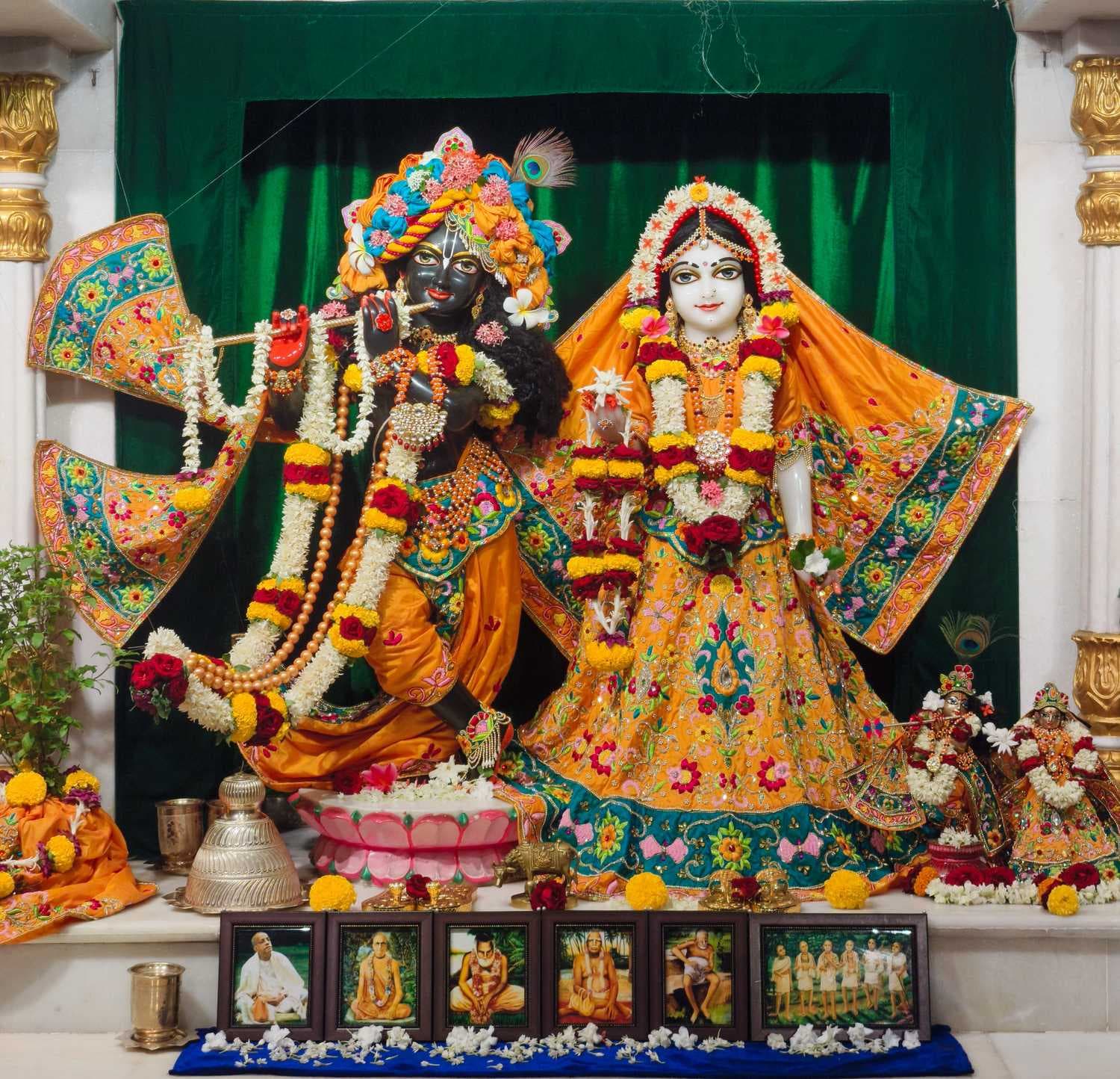 Sringar Darshan photo 1 of 12 — 27 May 2025