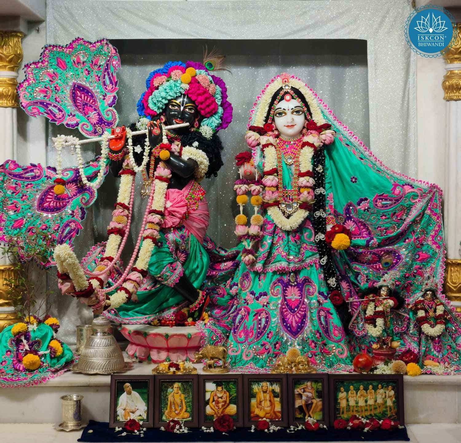 Sringar Darshan photo 1 of 9 — 25 June 2025