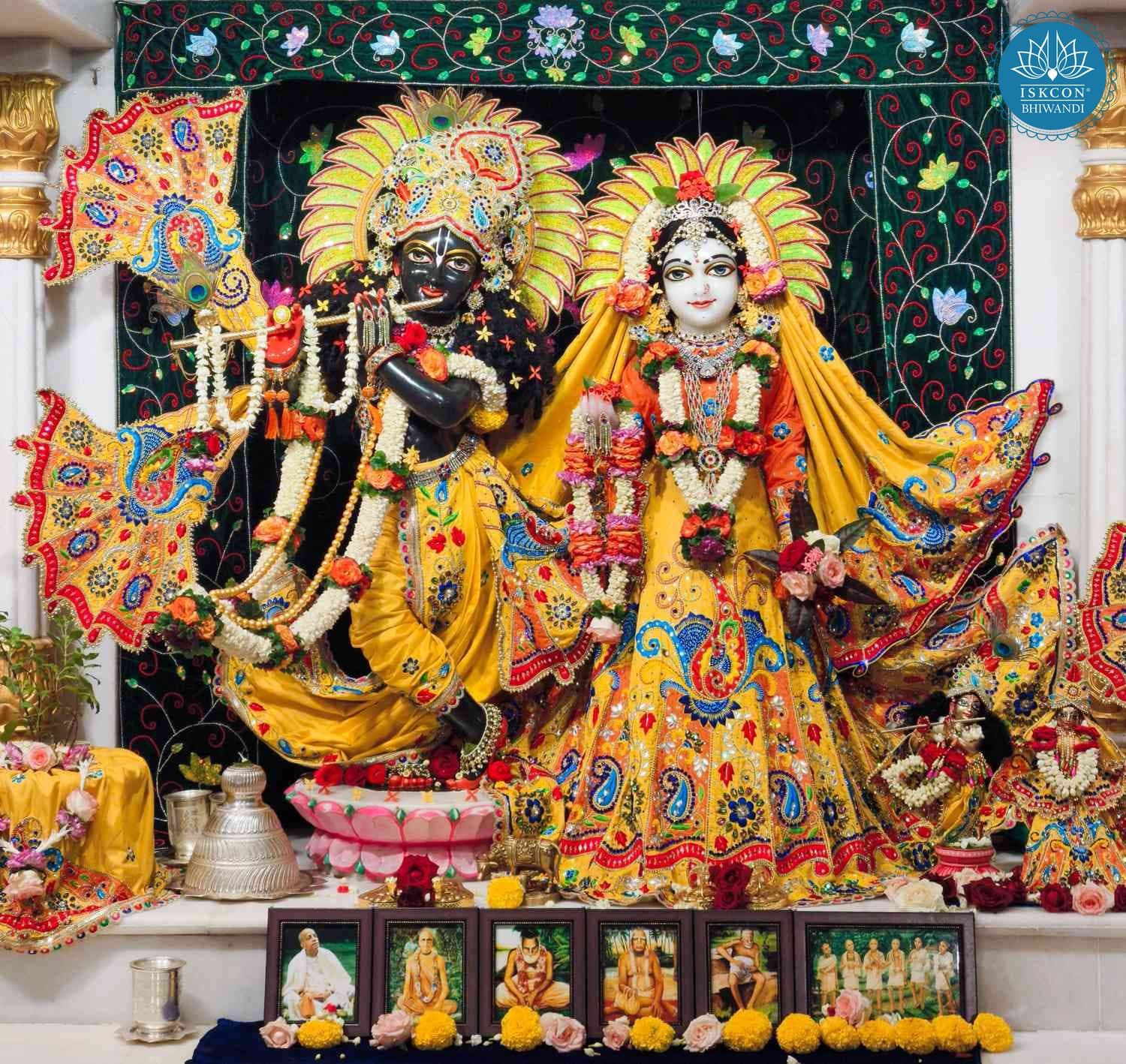 Sringar Darshan photo 1 of 12 — 18 September 2025