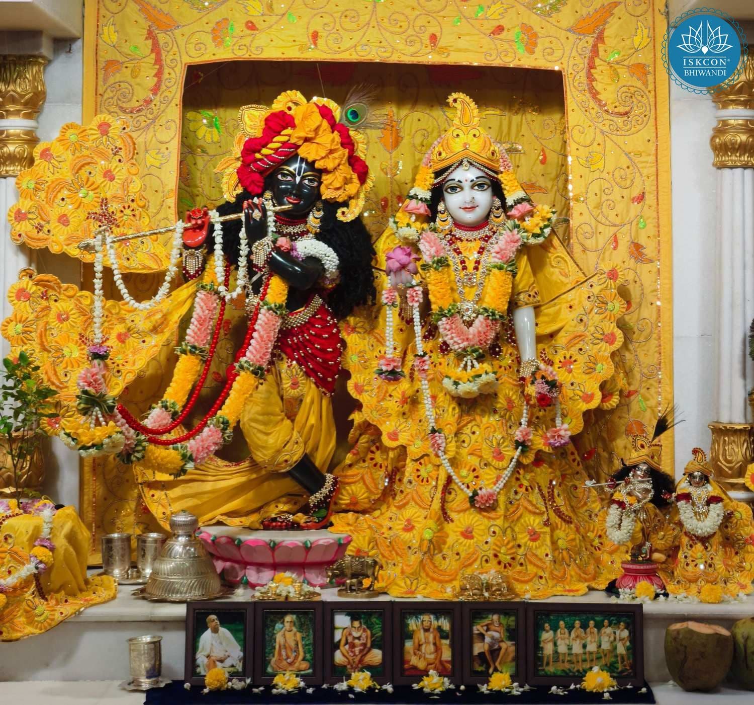 Sringar Darshan photo 1 of 12 — 2 October 2025