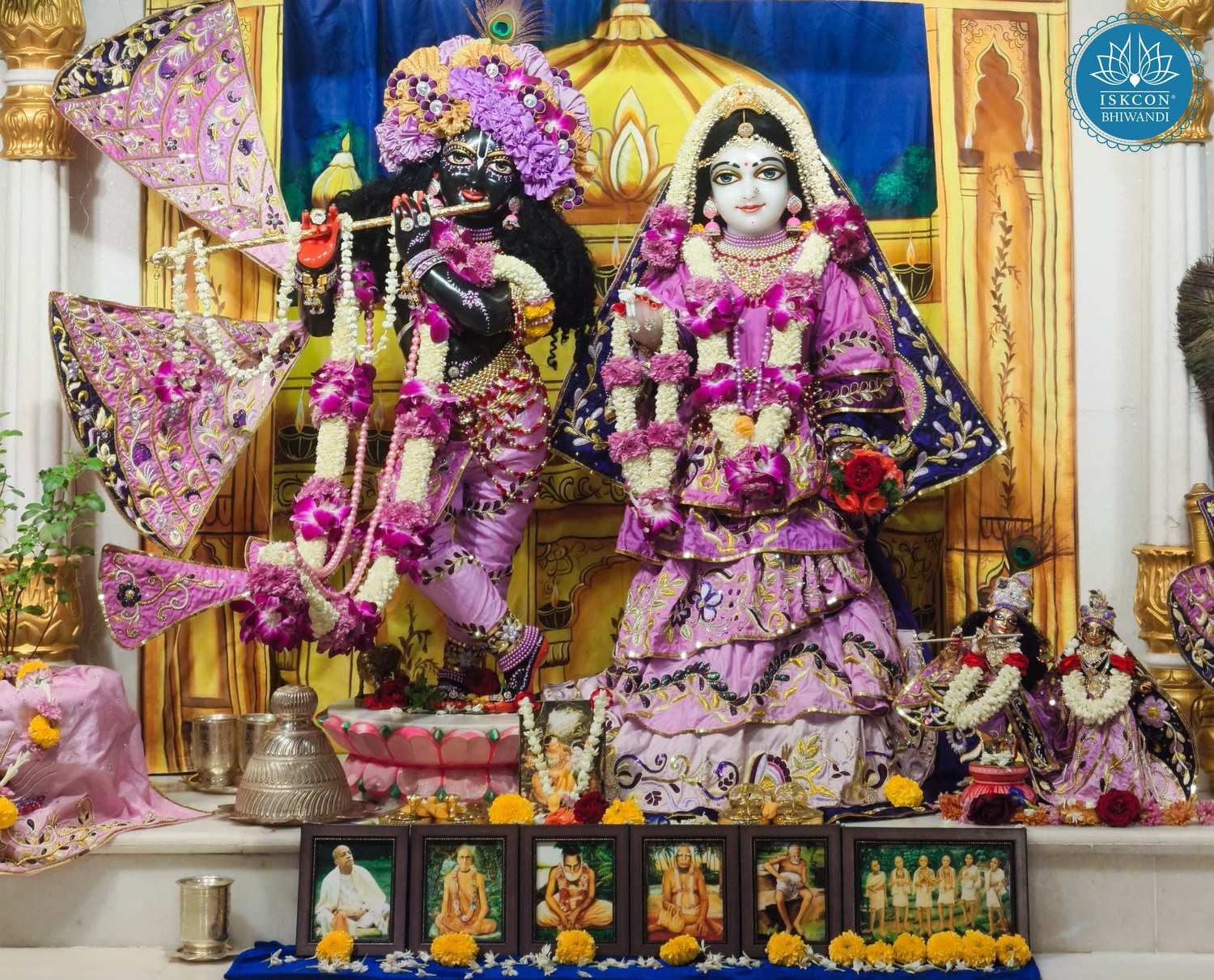 Sringar Darshan photo 1 of 12 — 11 October 2025