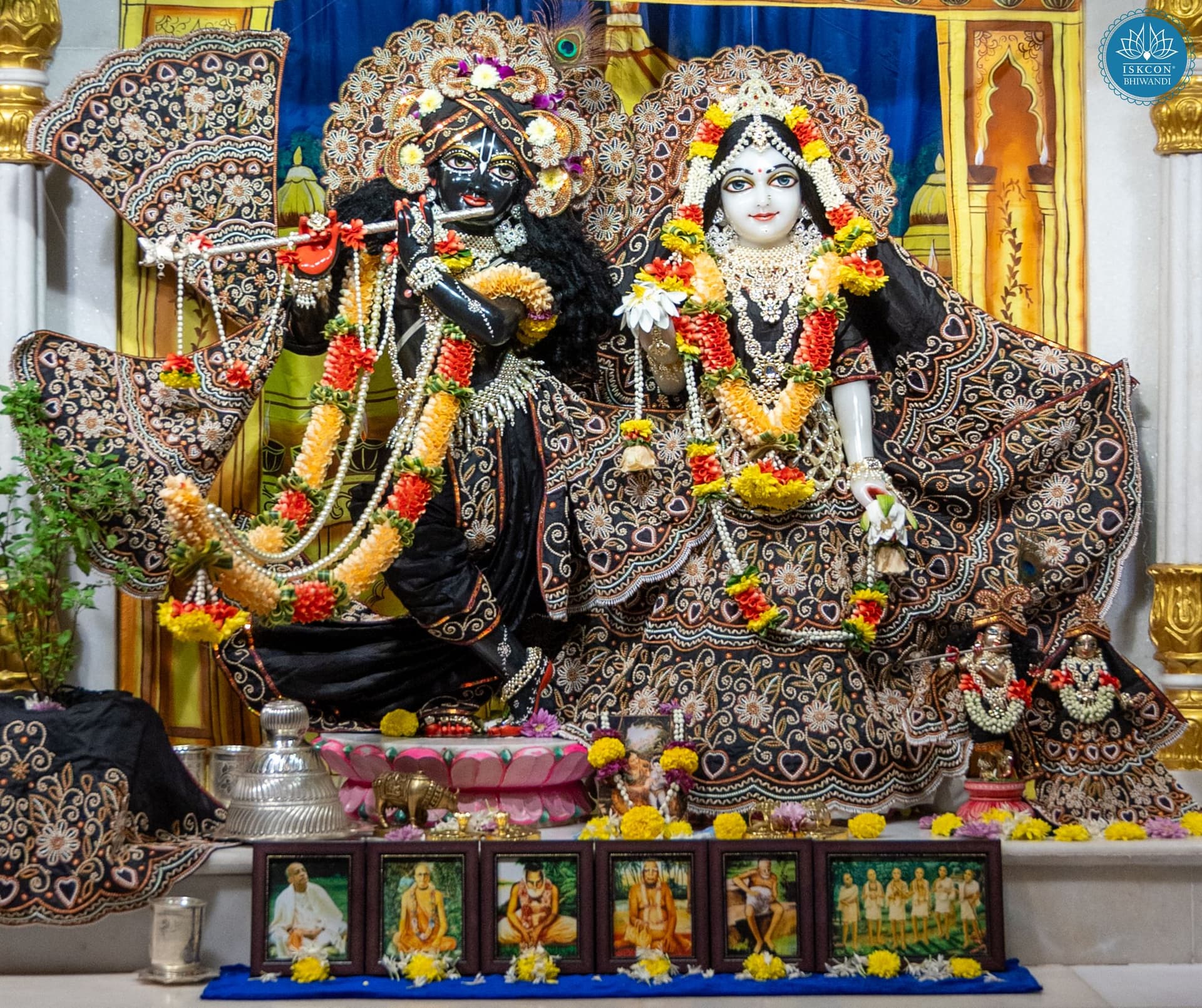 Sringar Darshan photo 1 of 12 — 21 October 2025