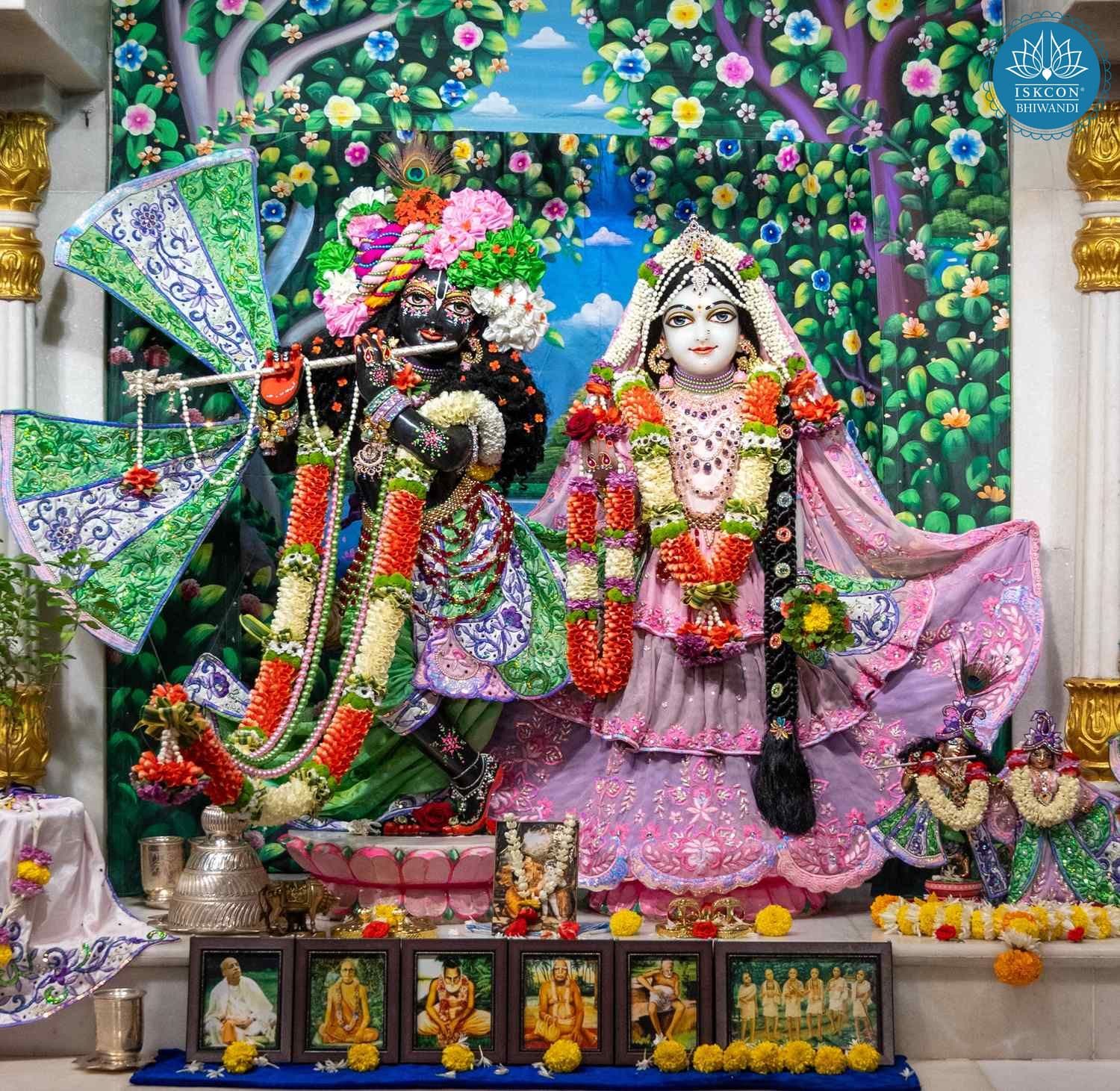 Sringar Darshan photo 1 of 12 — 25 October 2025