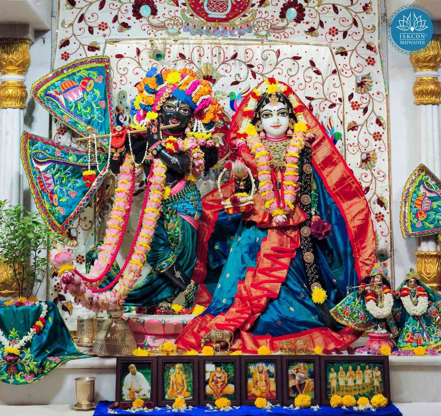 Sringar Darshan photo 1 of 12 — 9 November 2025