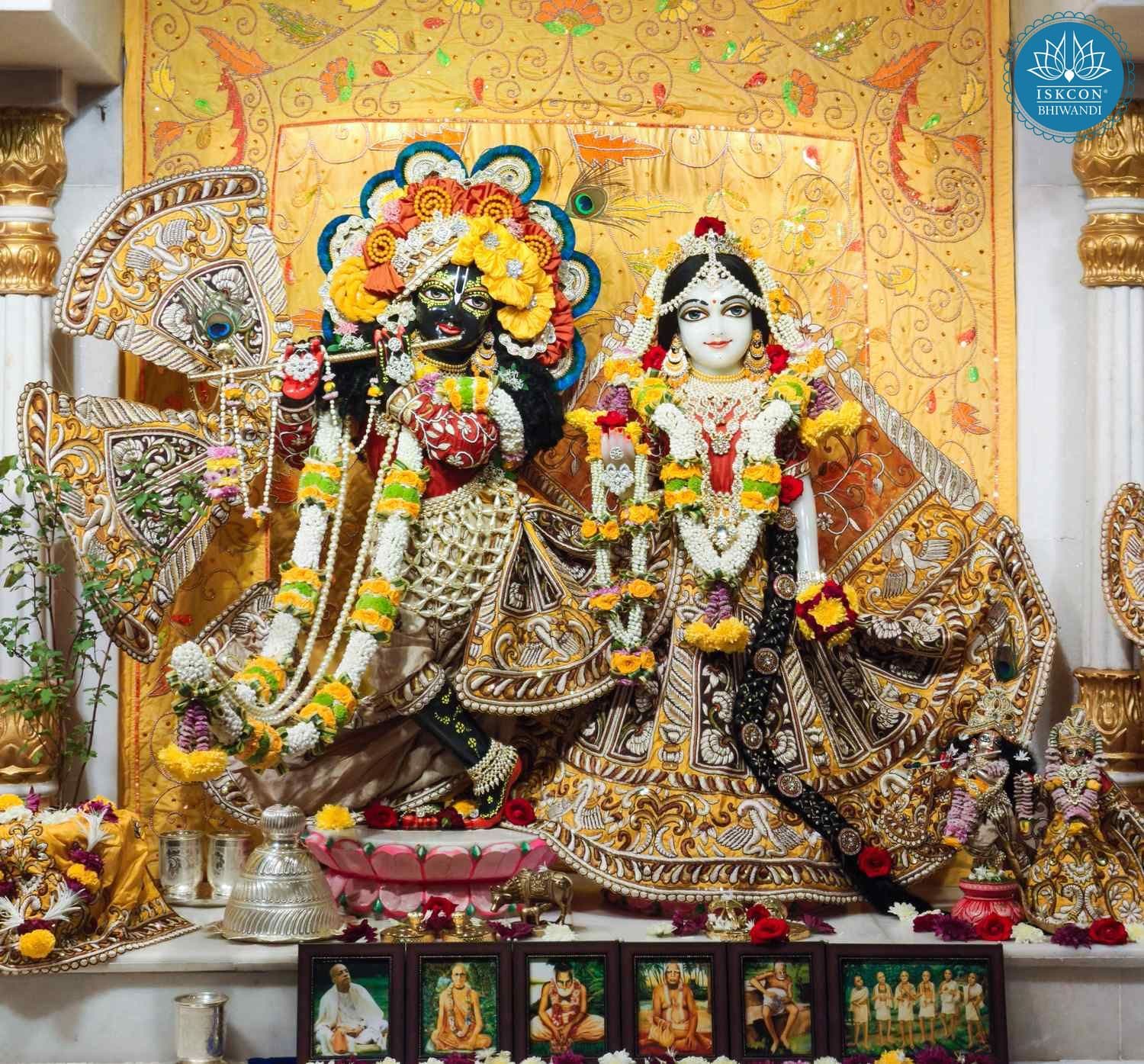 Sringar Darshan photo 1 of 12 — 30 November 2025