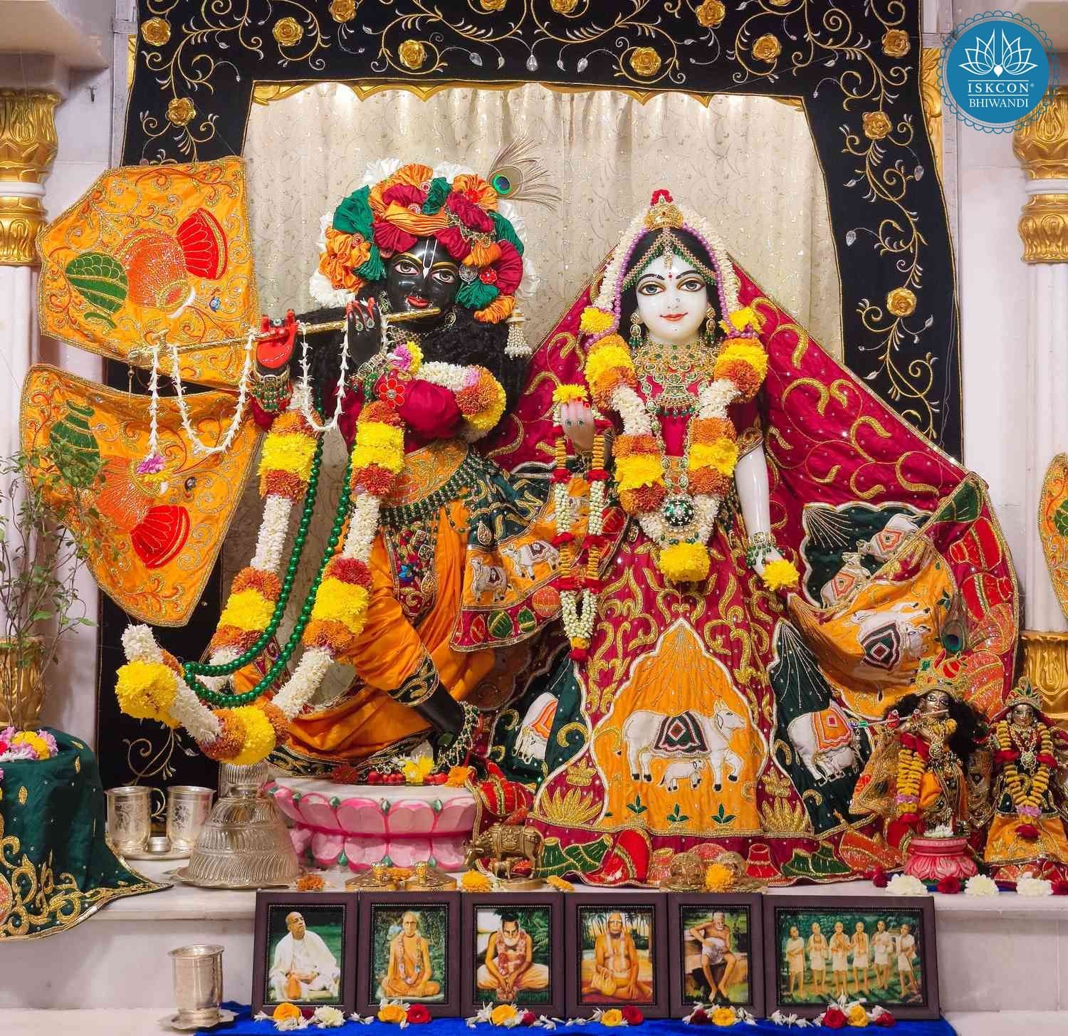 Sringar Darshan photo 1 of 12 — 2 December 2025