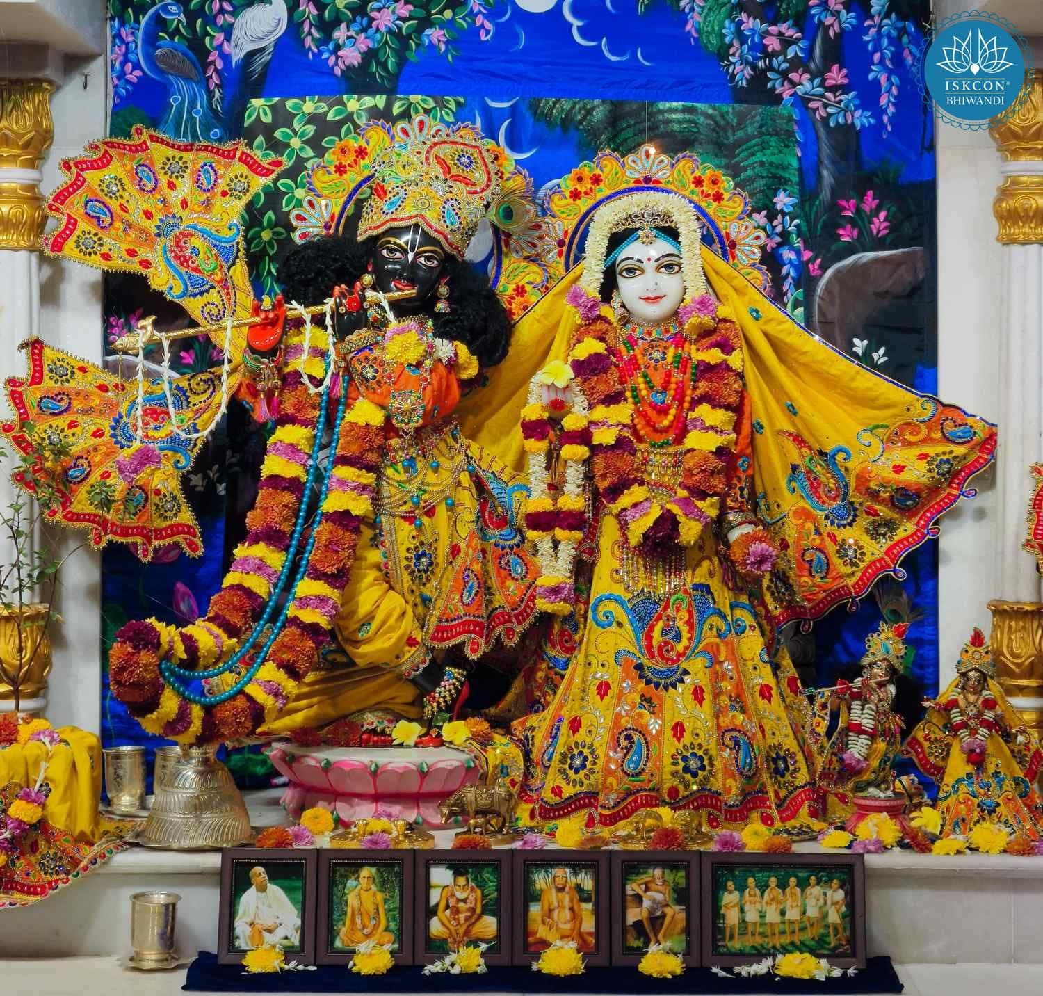 Sringar Darshan photo 1 of 12 — 4 December 2025