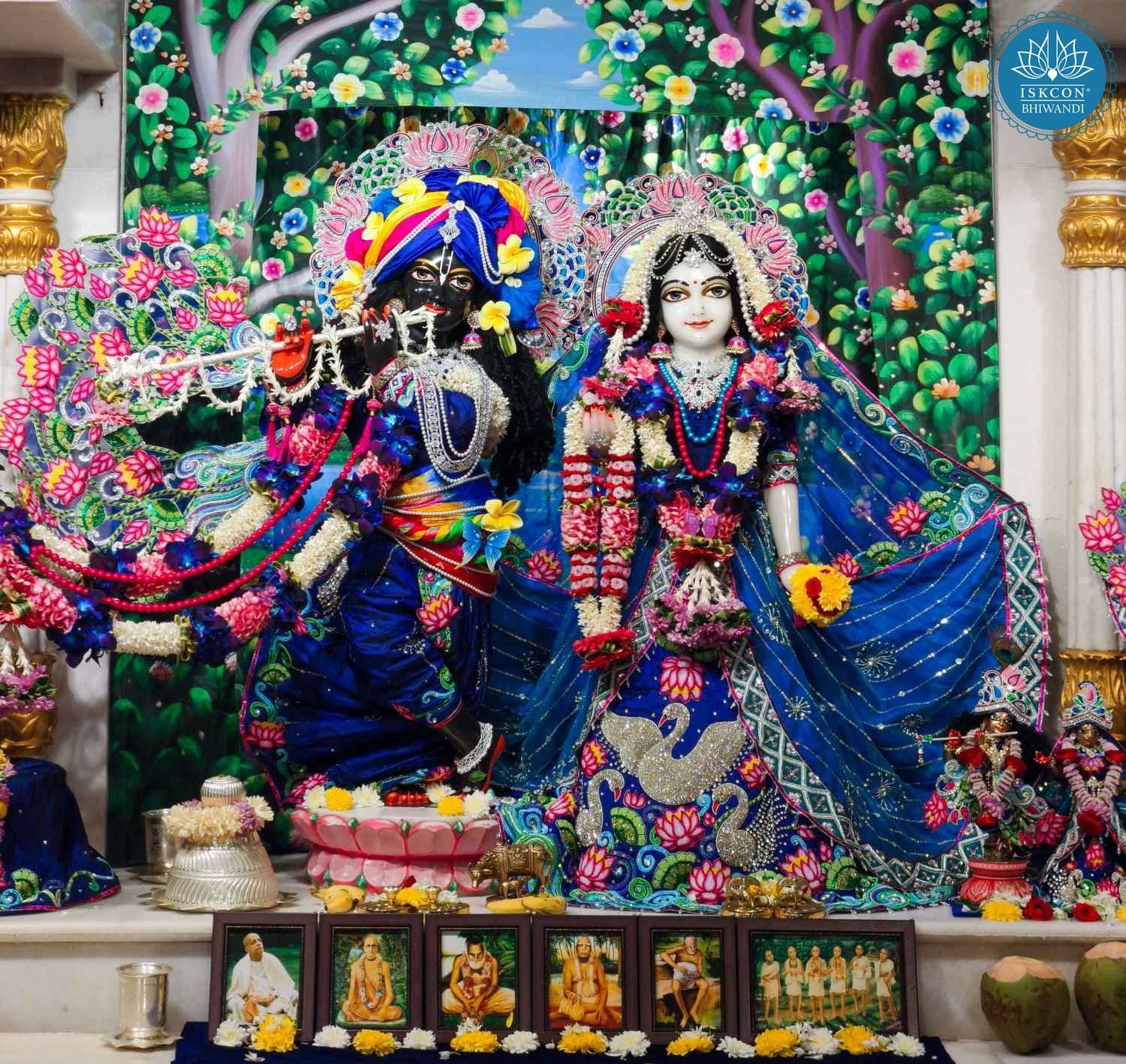Sringar Darshan photo 1 of 12 — 14 December 2025
