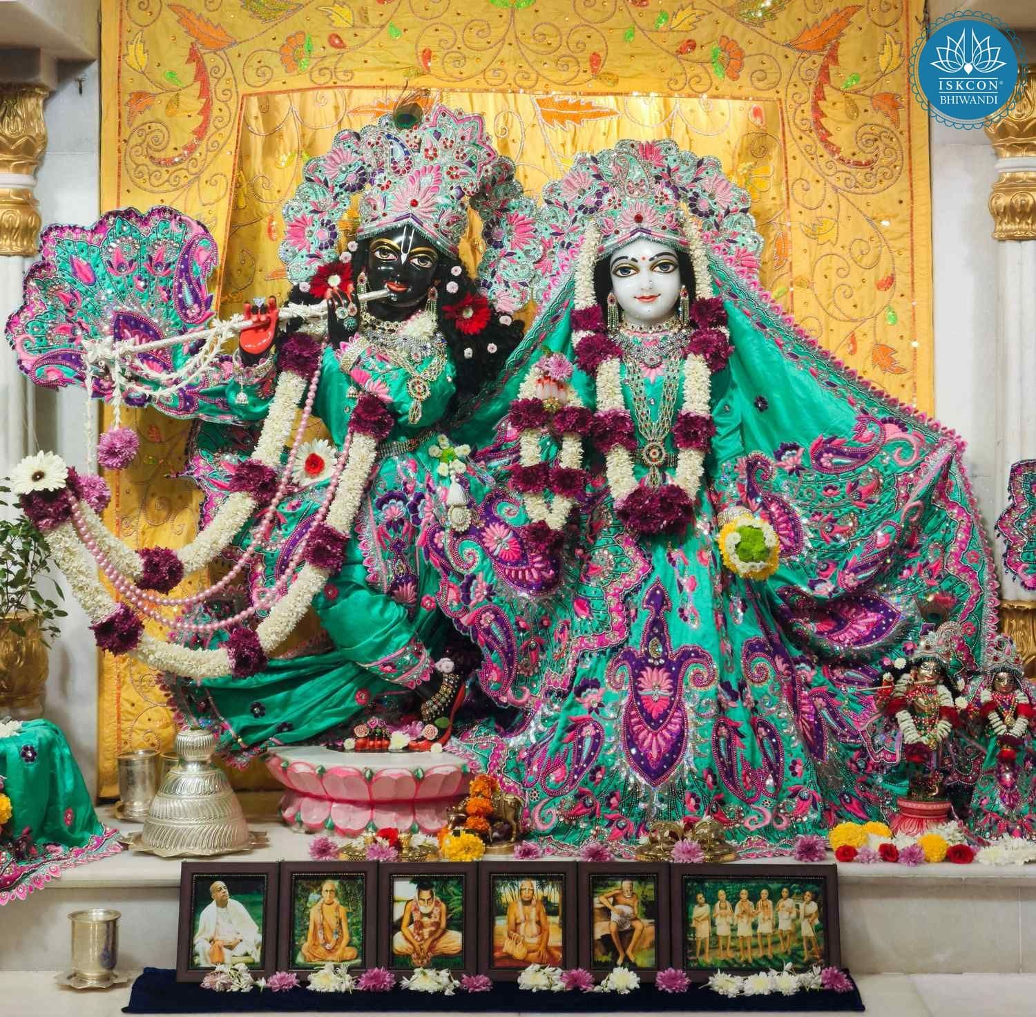 Sringar Darshan photo 1 of 12 — 17 December 2025