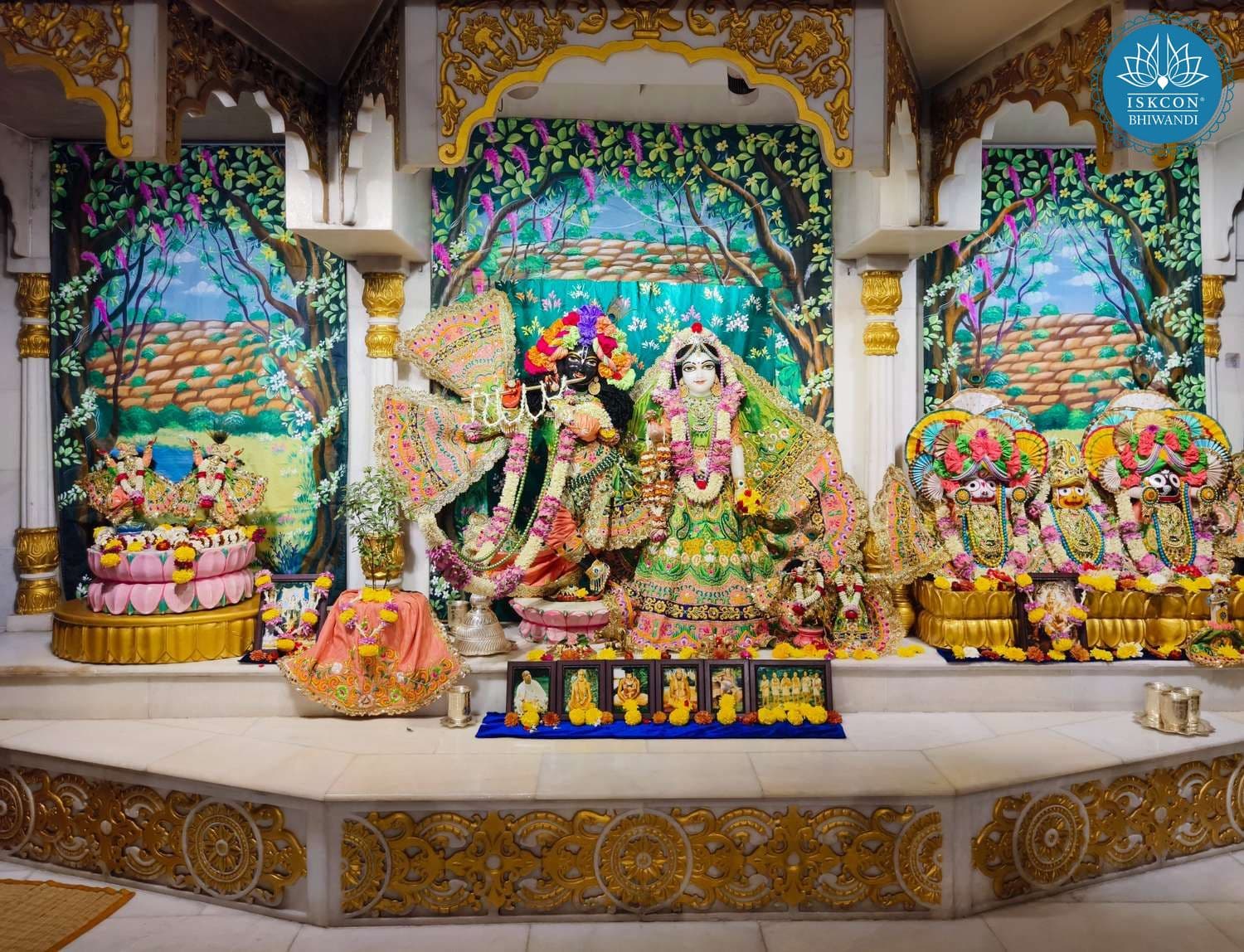 Sringar Darshan photo 2 of 12 — 24 December 2025