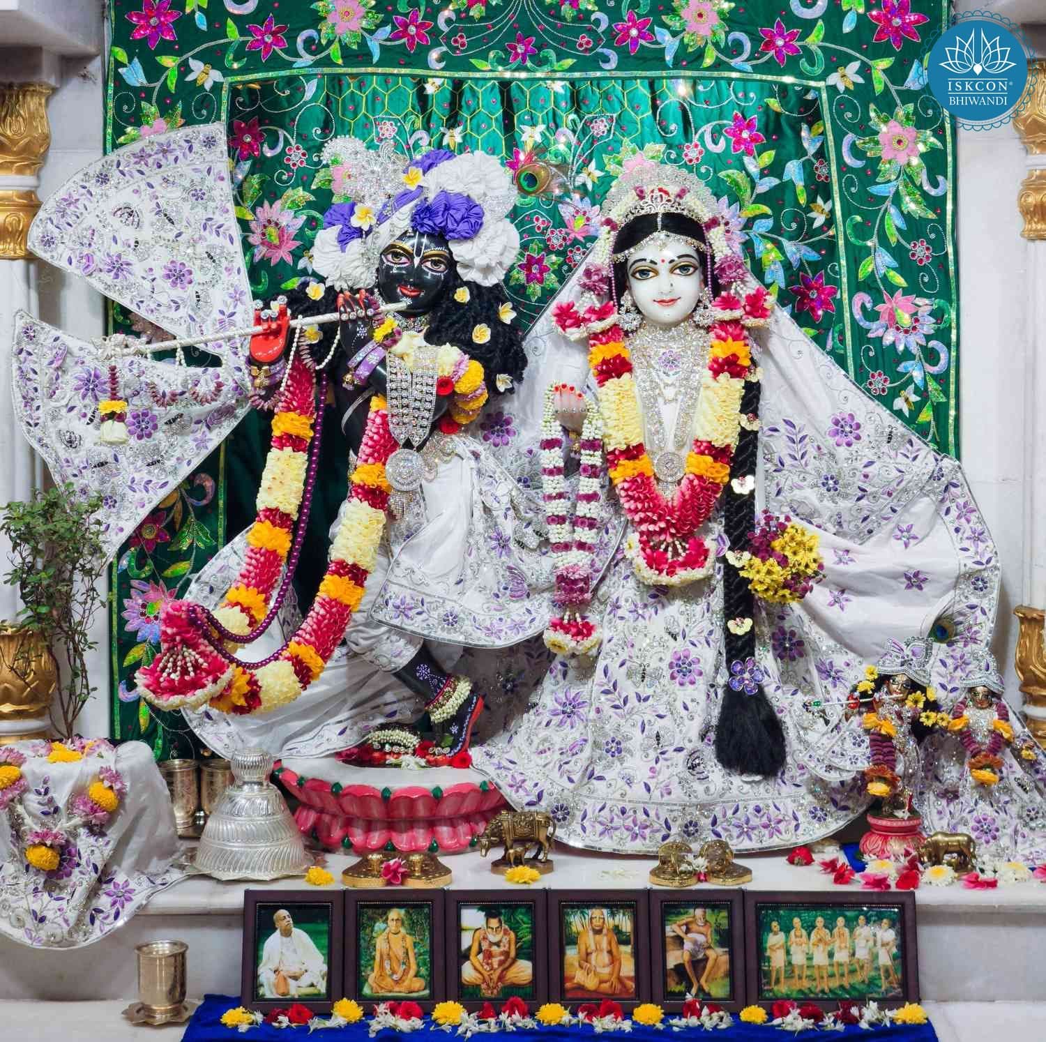 Sringar Darshan photo 1 of 12 — 1 March 2026