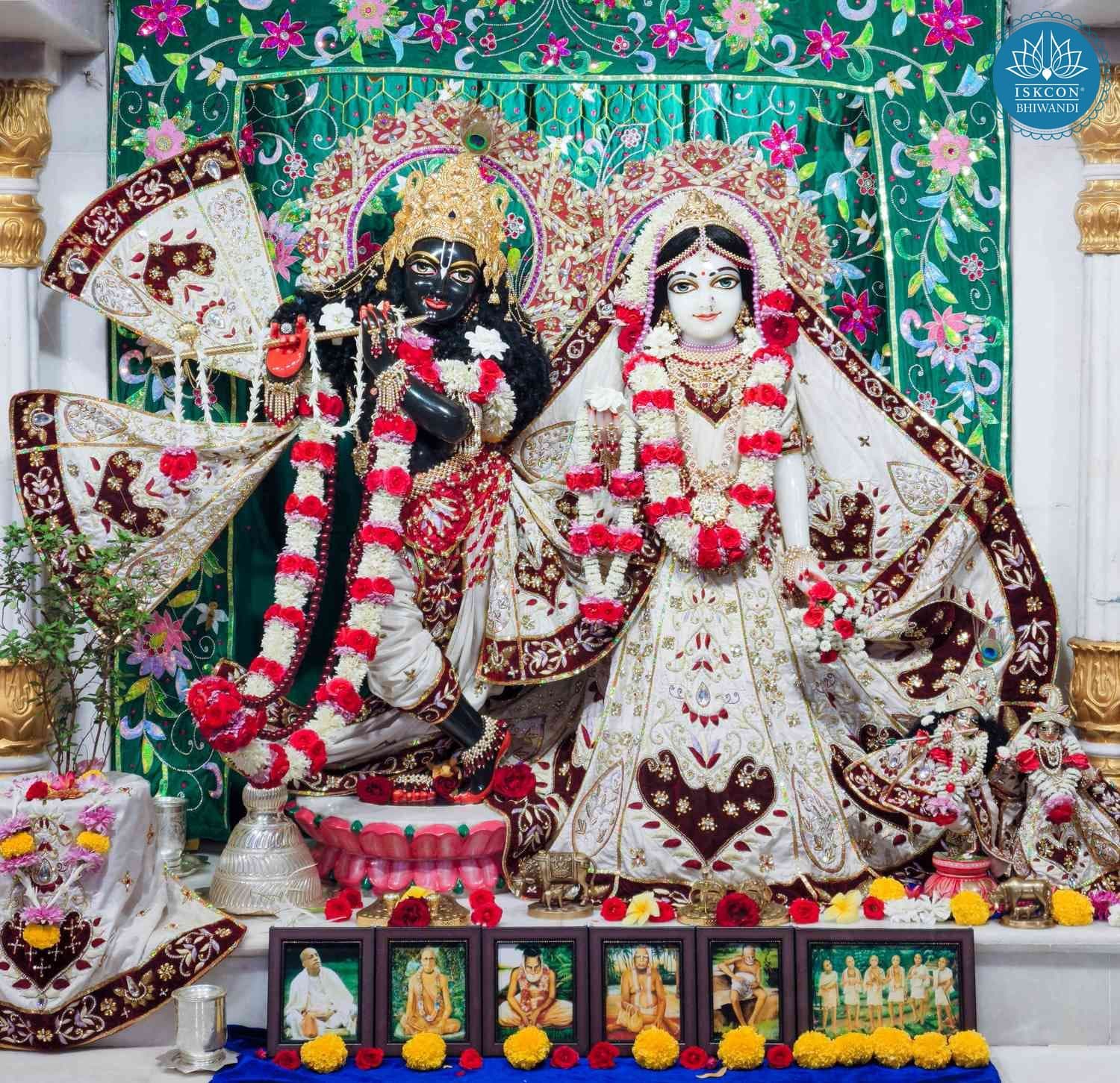 Sringar Darshan photo 1 of 12 — 2 March 2026