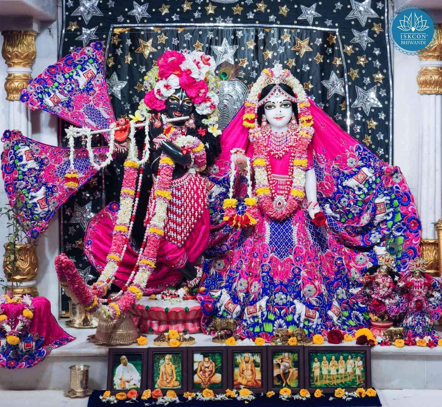 Sringar Darshan photo 1 of 12 — 6 March 2026