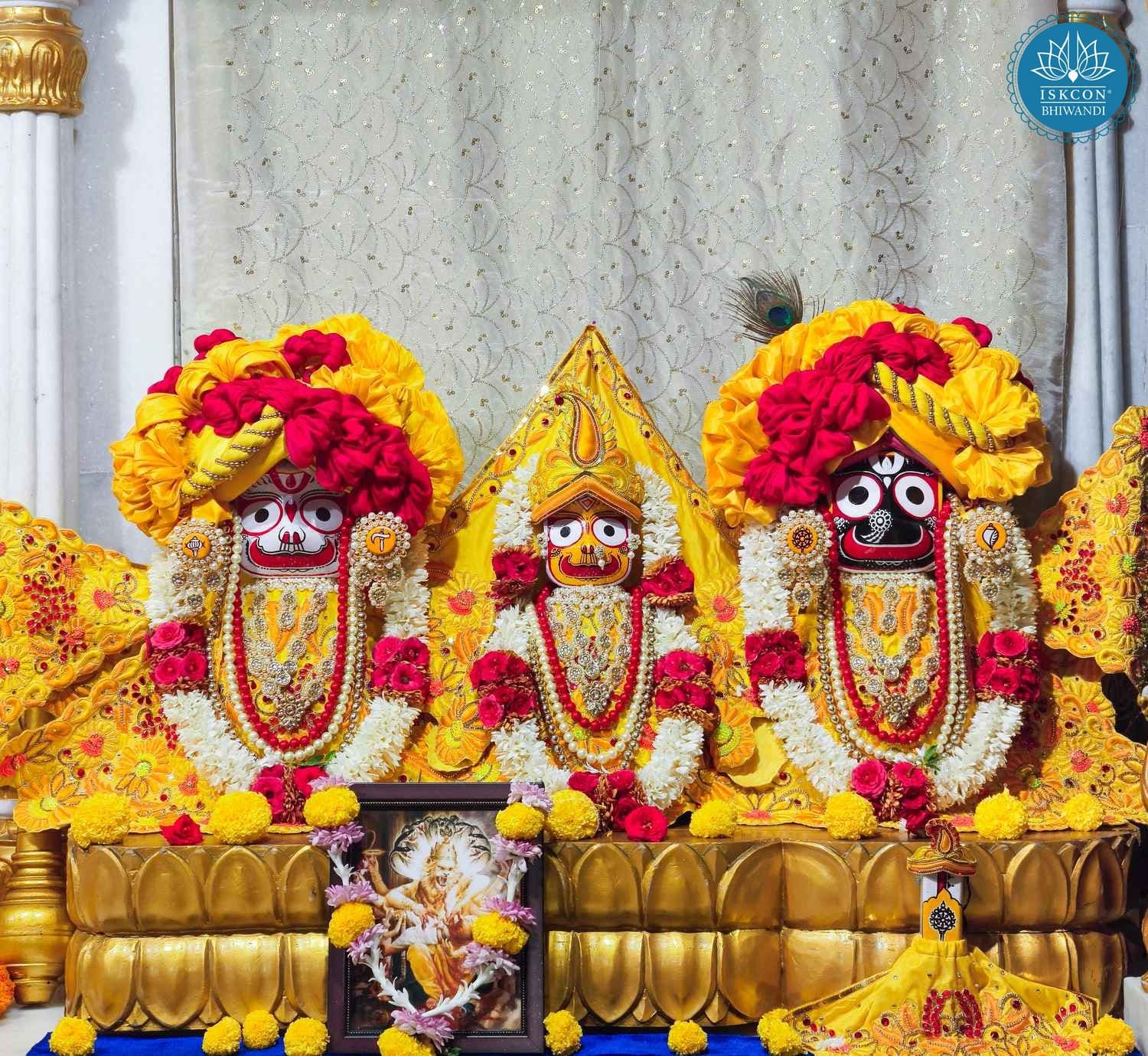 Sringar Darshan photo 2 of 12 — 12 March 2026