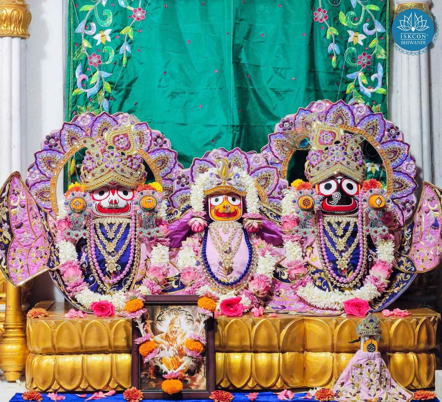 Sringar Darshan photo 2 of 12 — 21 March 2026