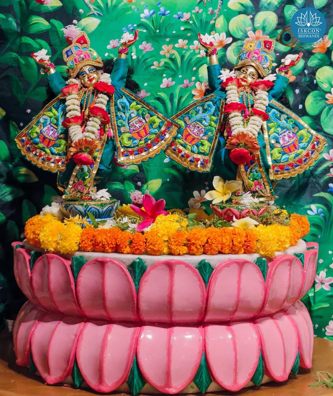 Sringar Darshan photo 4 of 12 — 25 March 2026