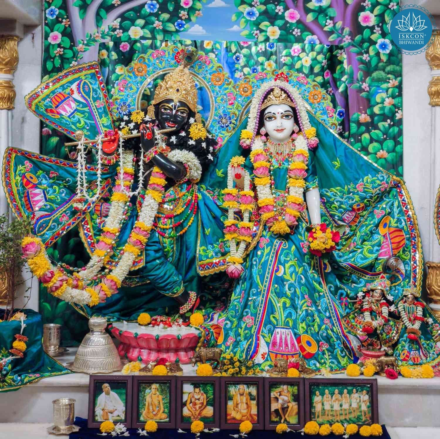 Sringar Darshan photo 1 of 12 — 25 March 2026