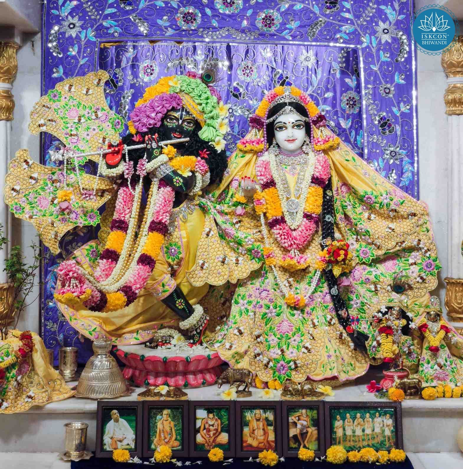 Sringar Darshan photo 1 of 12 — 26 March 2026