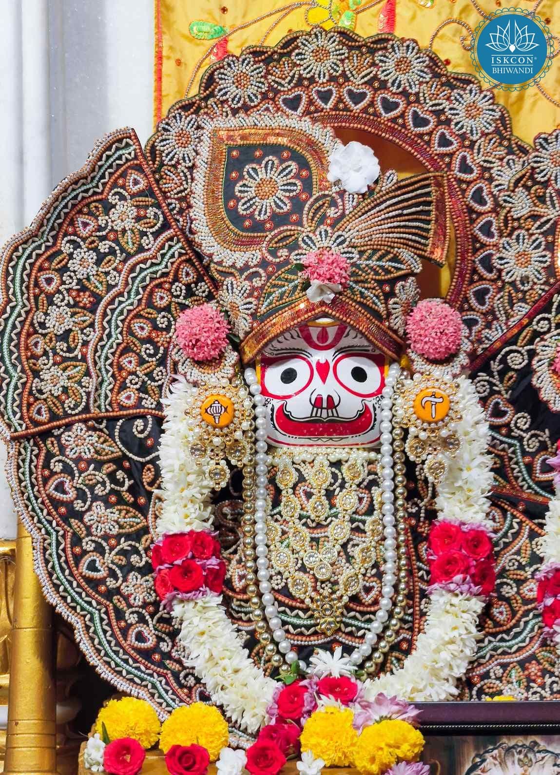 Sringar Darshan photo 7 of 12 — 4 April 2026