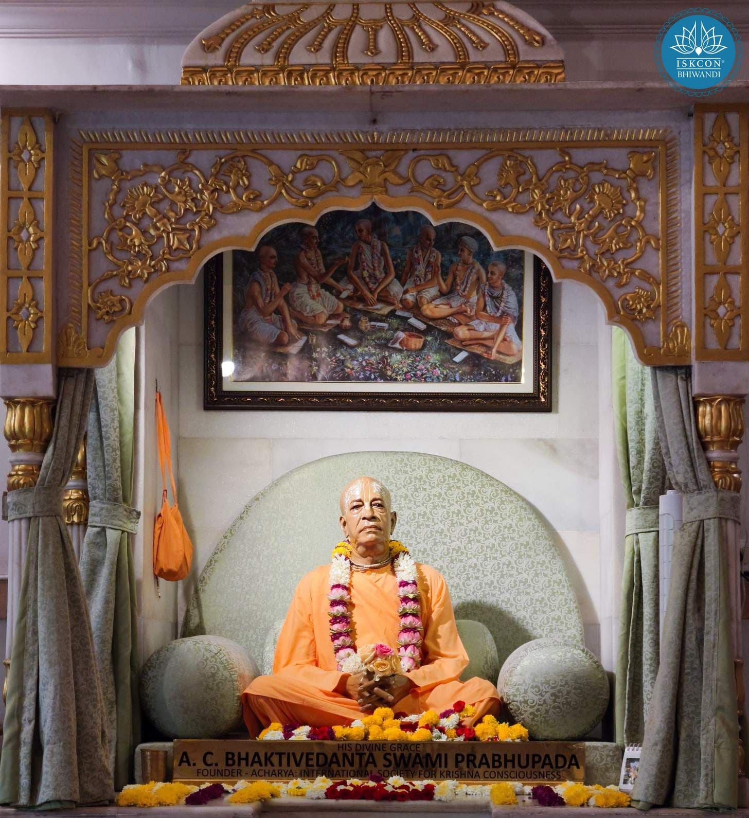 Sringar Darshan photo 3 of 12 — 10 April 2026