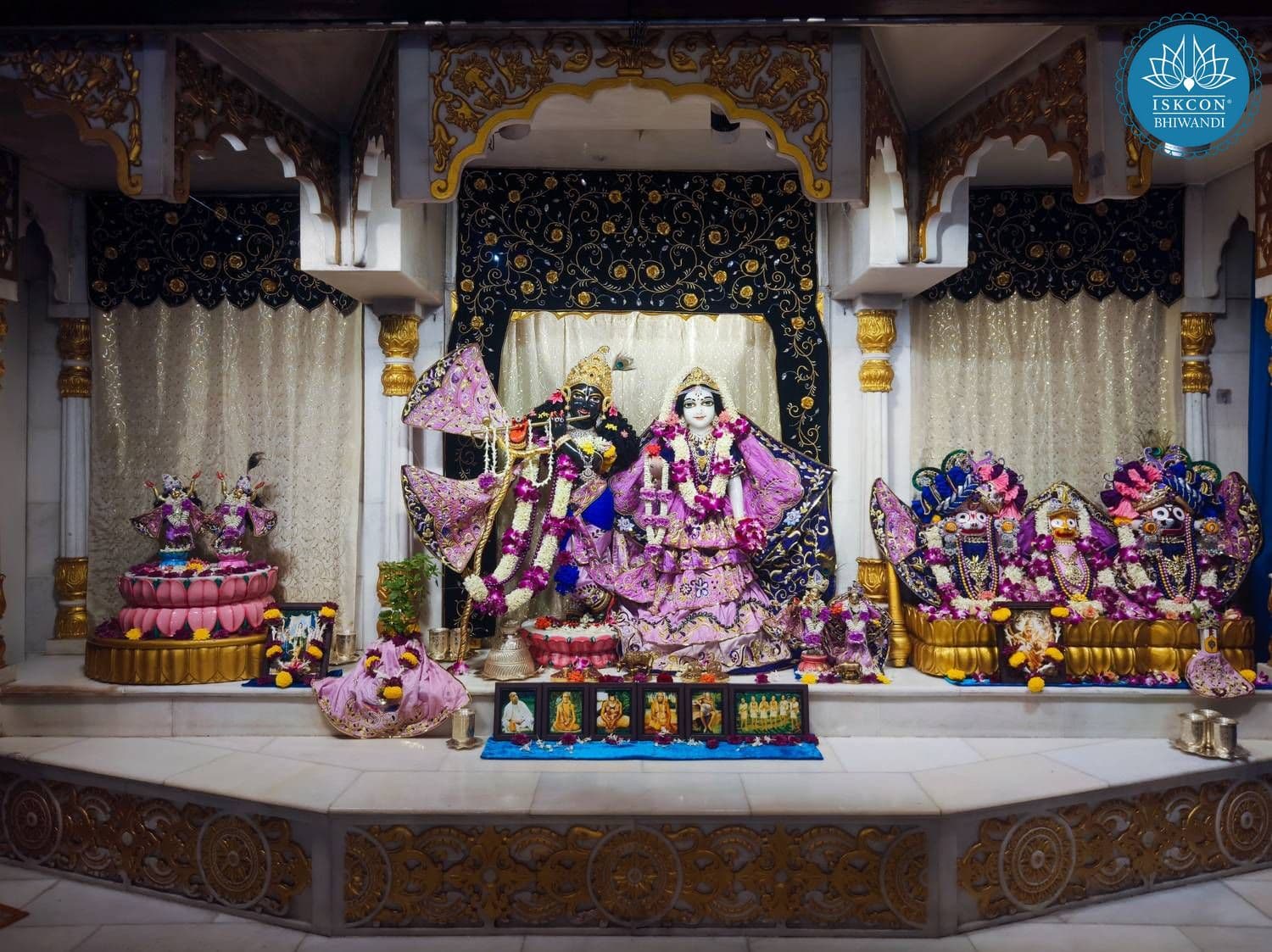 Sringar Darshan photo 3 of 12 — 11 April 2026