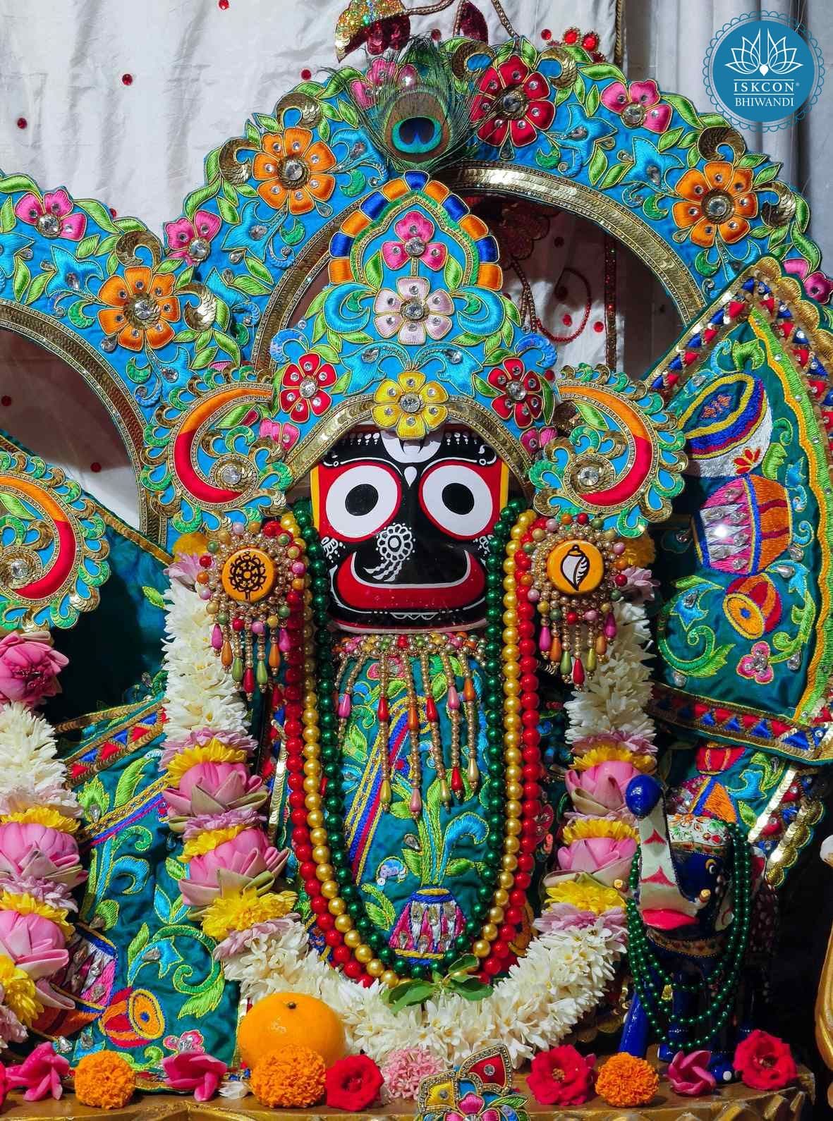Sringar Darshan photo 5 of 12 — 15 April 2026