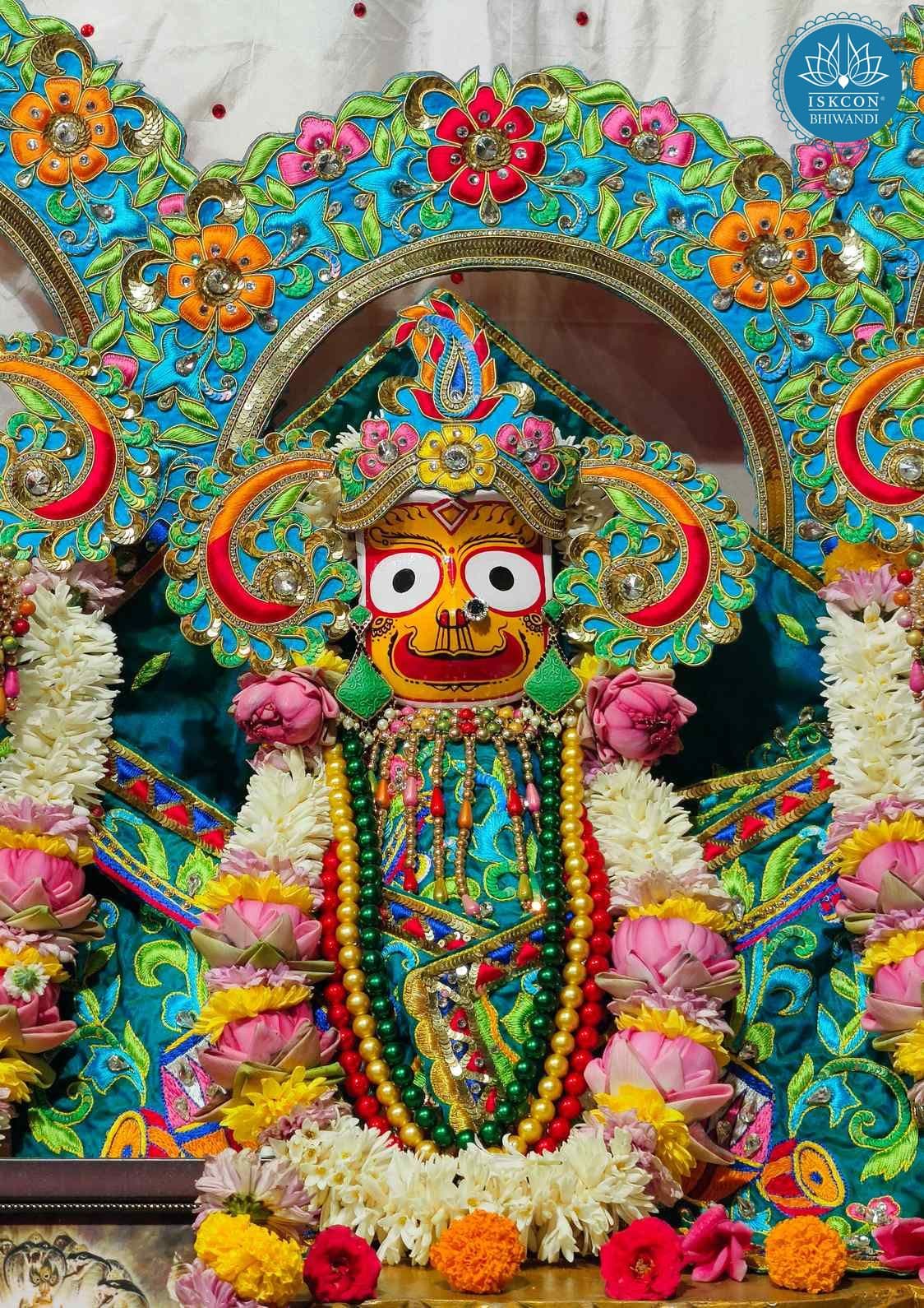Sringar Darshan photo 8 of 12 — 15 April 2026