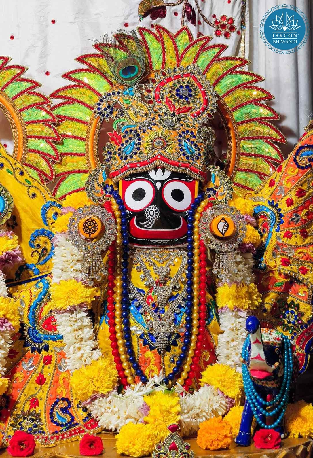 Sringar Darshan photo 3 of 12 — 16 April 2026
