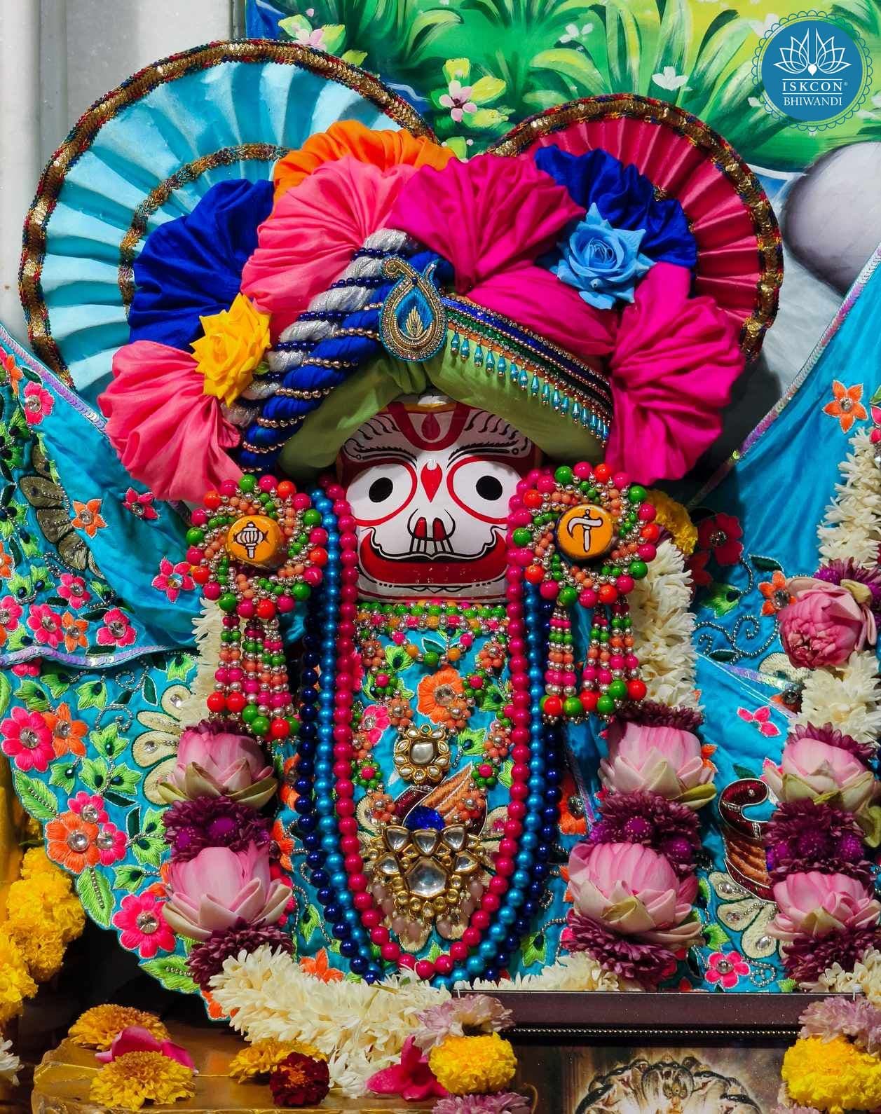 Sringar Darshan photo 7 of 12 — 17 April 2026