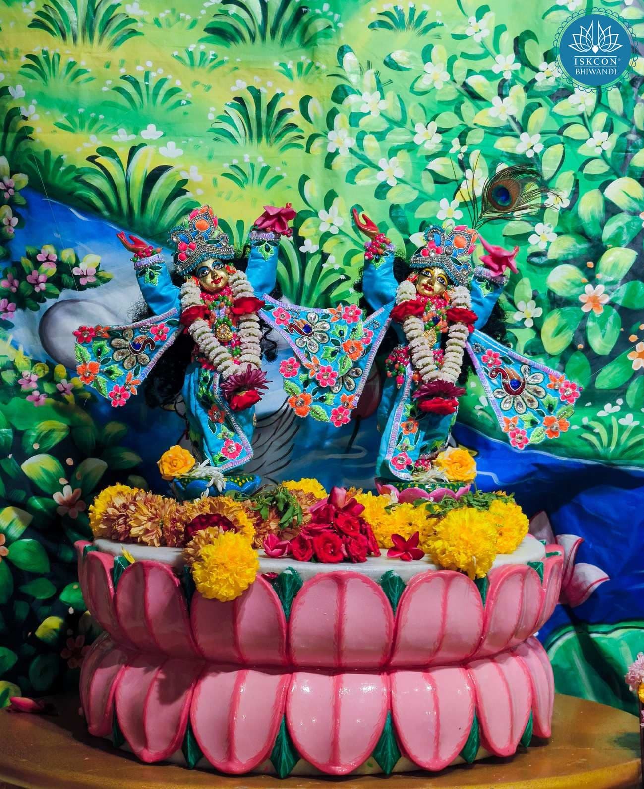 Sringar Darshan photo 4 of 12 — 17 April 2026