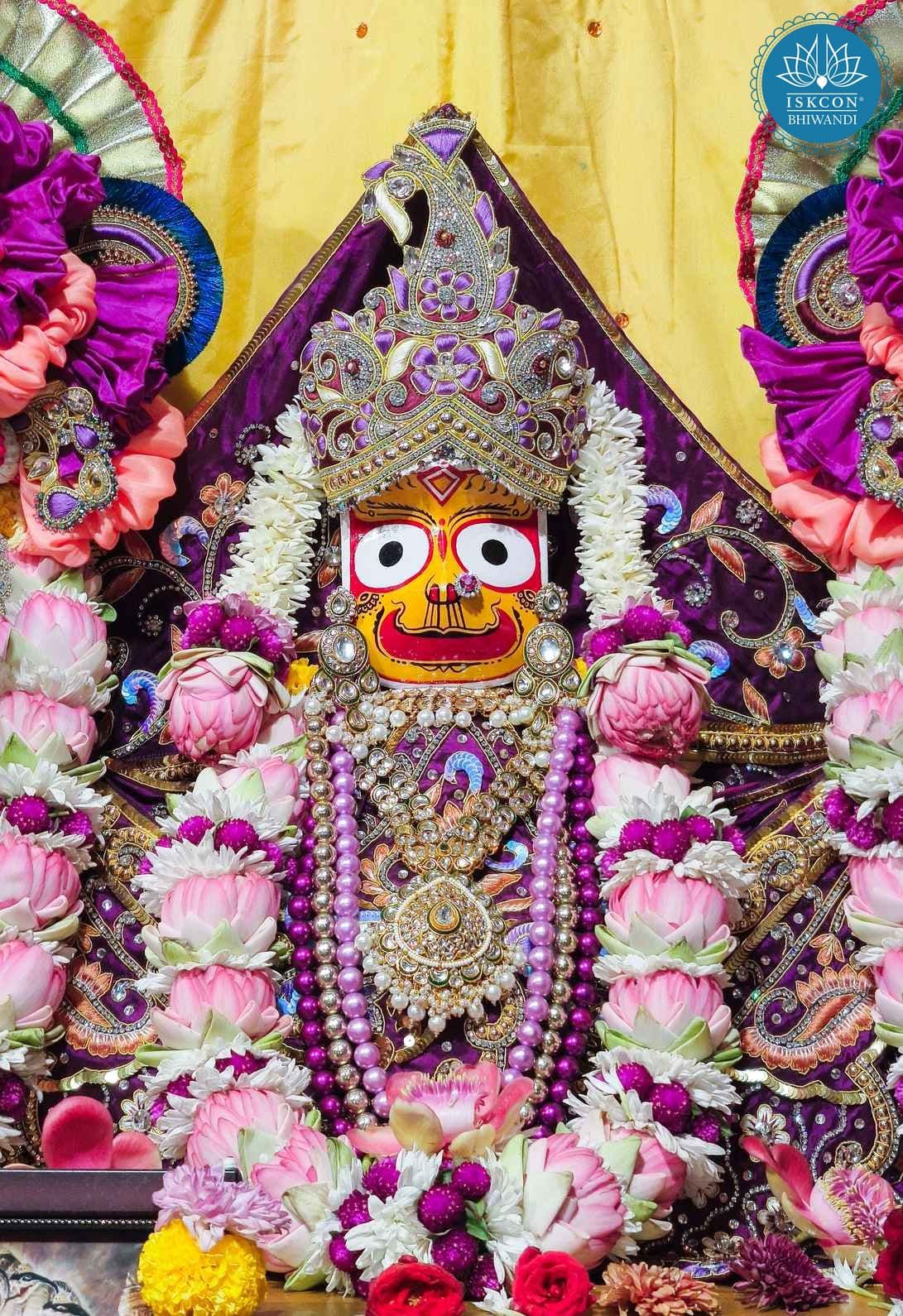 Sringar Darshan photo 7 of 12 — 19 April 2026