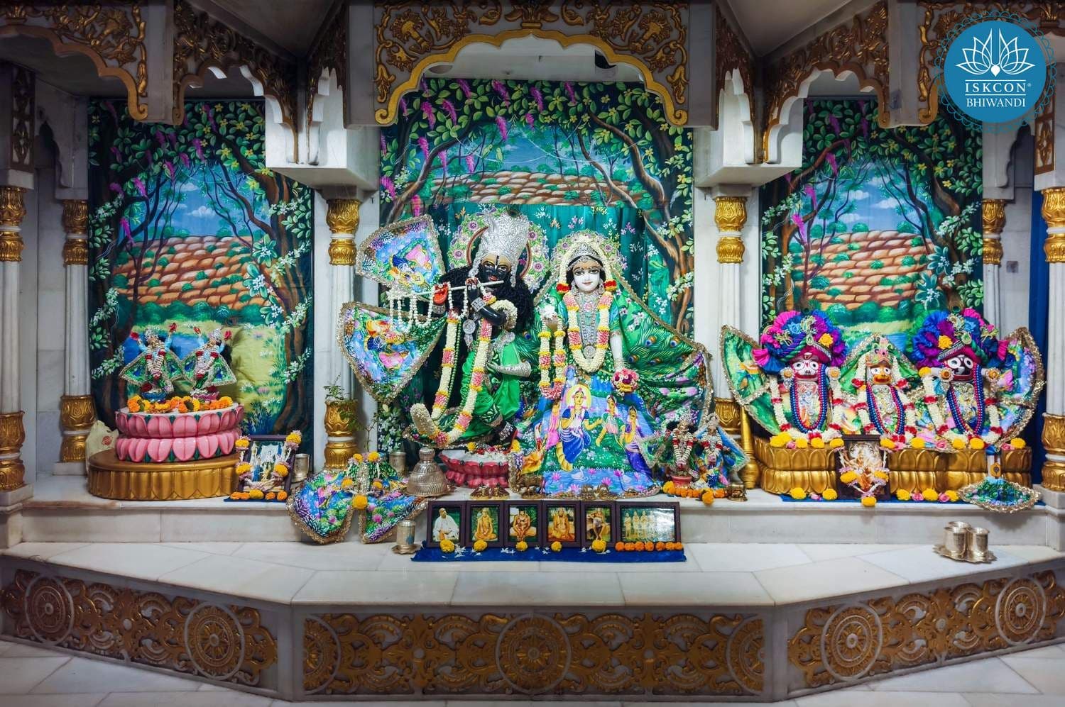 Sringar Darshan photo 4 of 12 — 20 April 2026