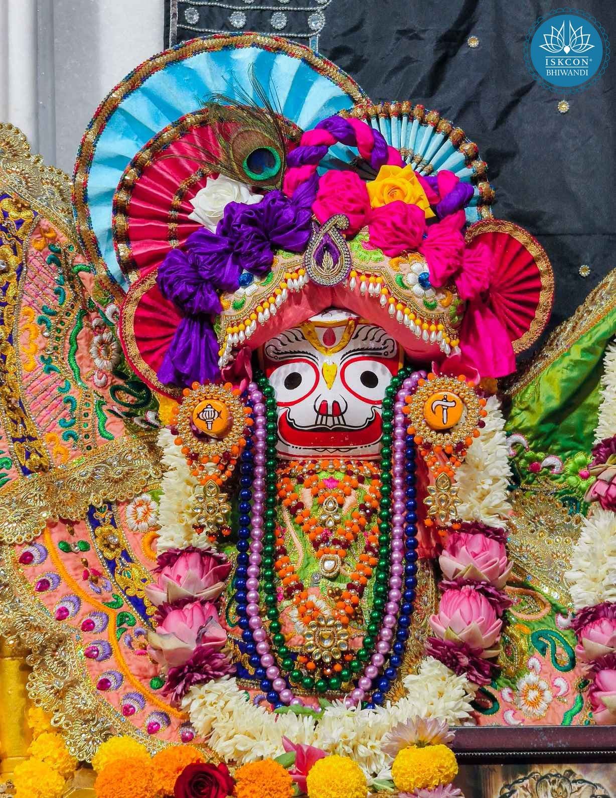 Sringar Darshan photo 8 of 12 — 22 April 2026