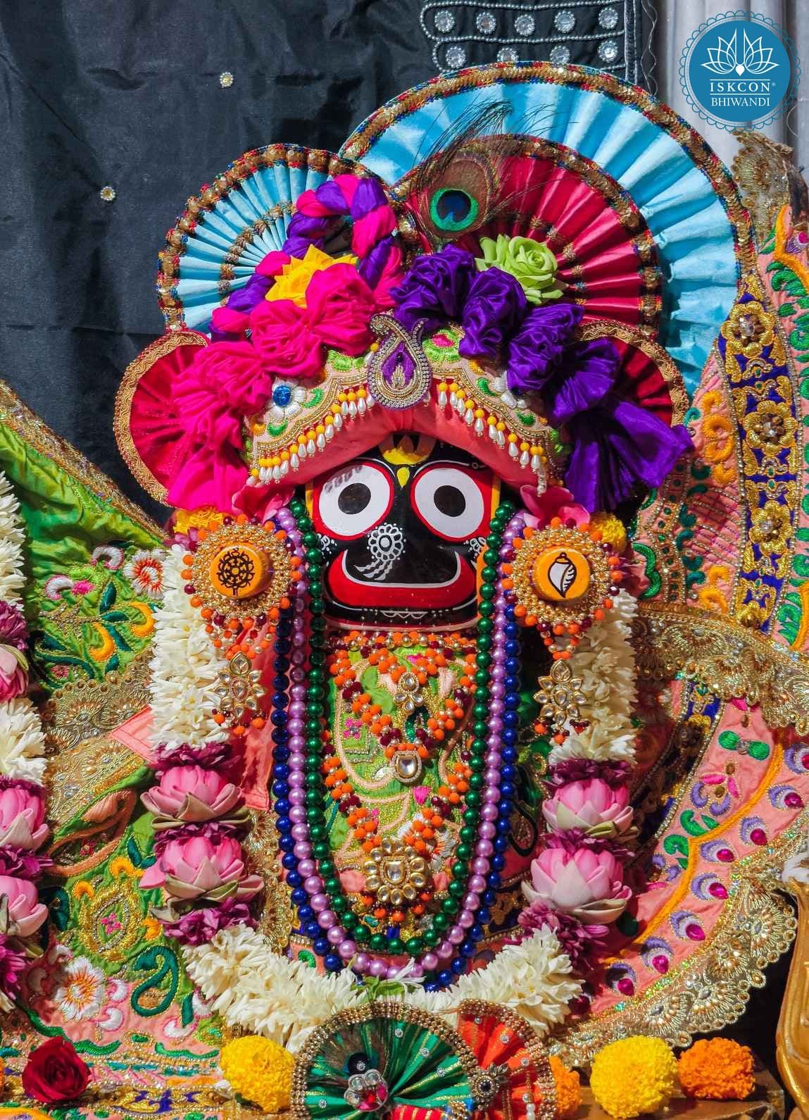 Sringar Darshan photo 4 of 12 — 22 April 2026