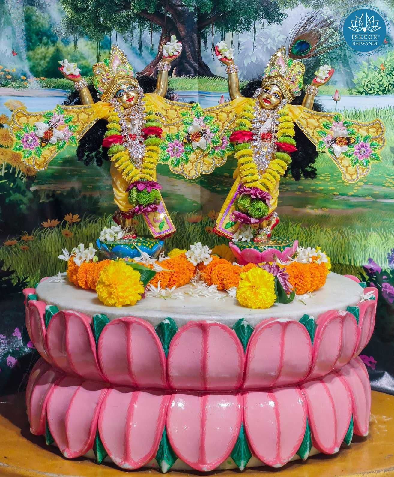 Sringar Darshan photo 4 of 12 — 7 May 2026